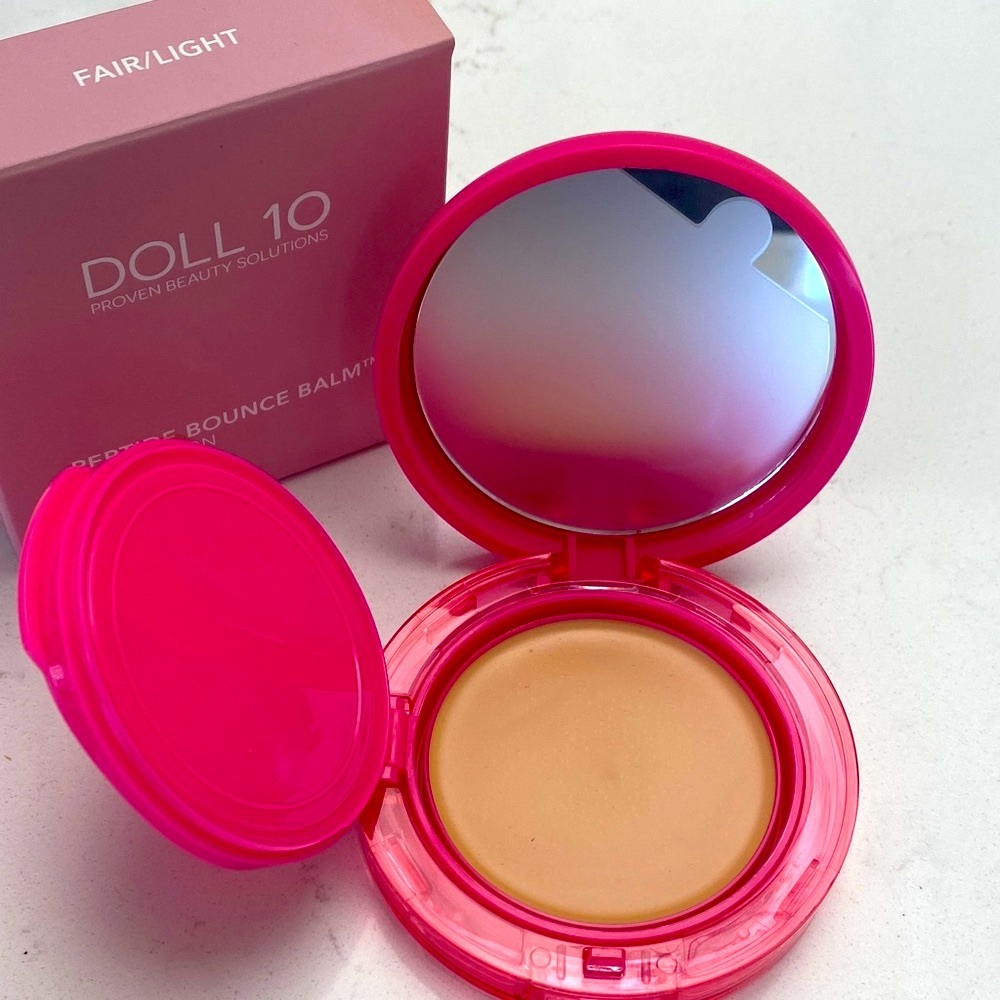 Dollcake Fair/Light Cream Foundation